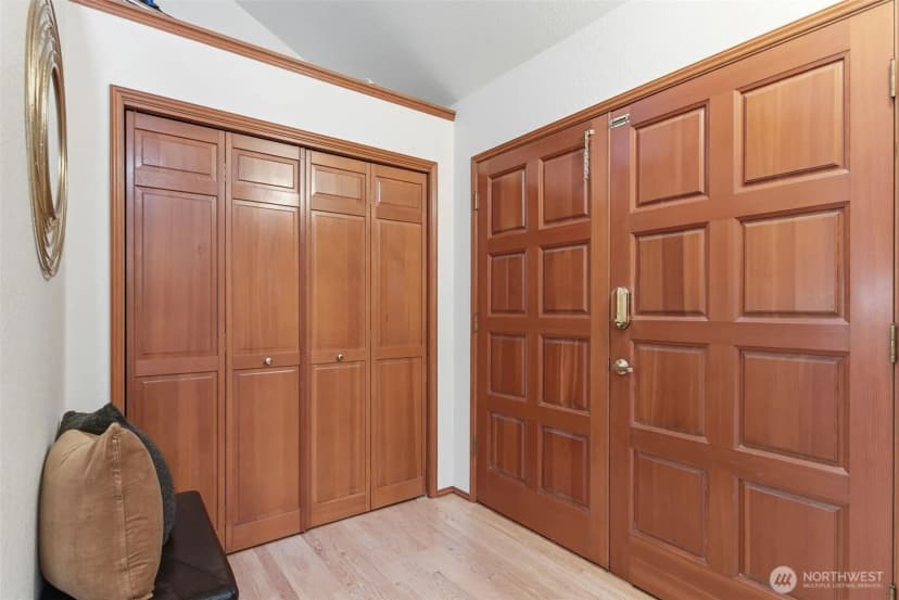 Property photo for 11647 29th Avenue Sw, Burien photo 3