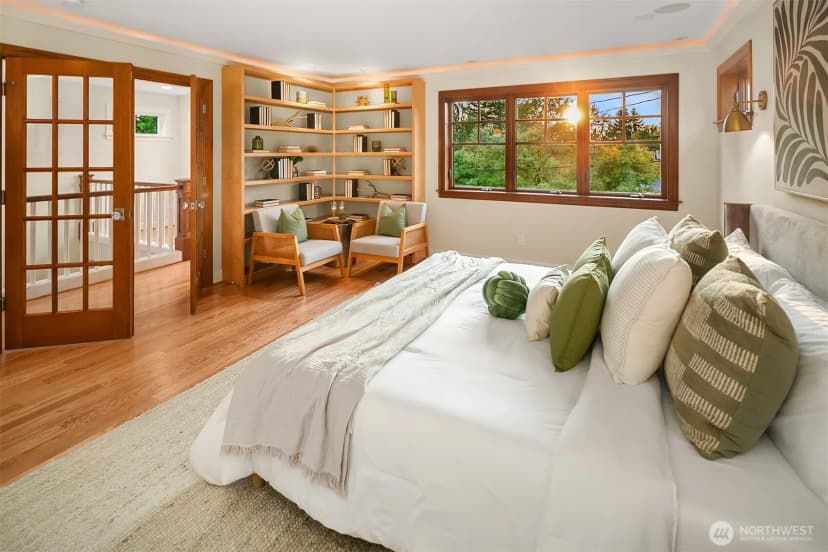 Property photo for 6822 31st Avenue Ne, Seattle photo 16