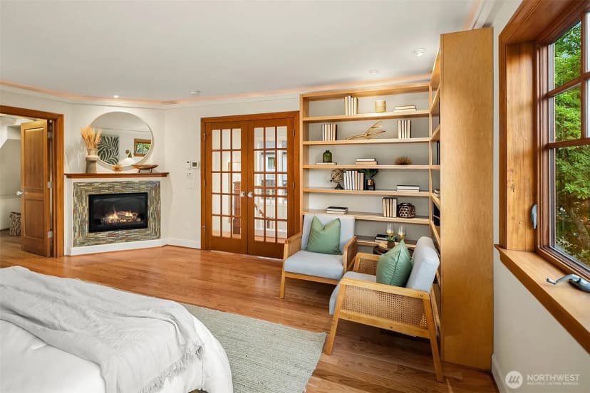 Property photo for 6822 31st Avenue Ne, Seattle photo 17