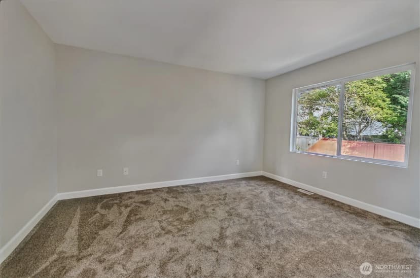 Property photo for 2101 62nd Street Se, Auburn photo 25