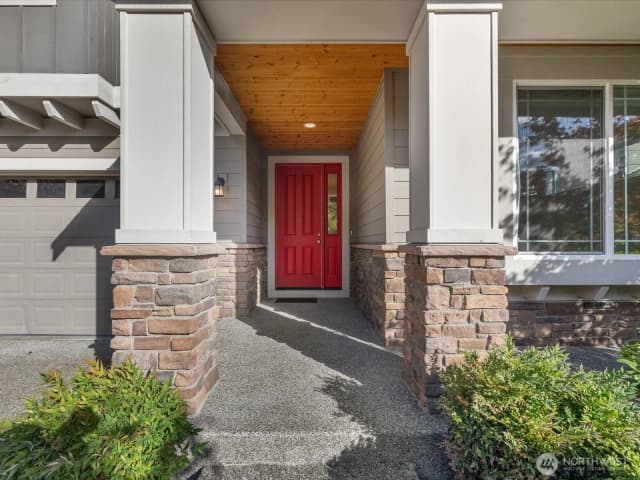 Property photo for 16429 54th Avenue W, Lynnwood photo 3