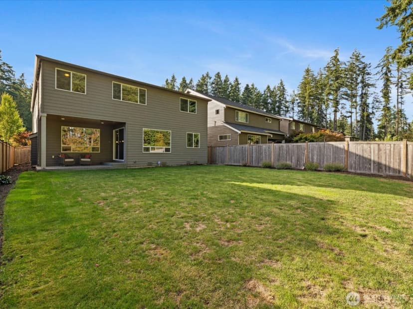Property photo for 16429 54th Avenue W, Lynnwood photo 35