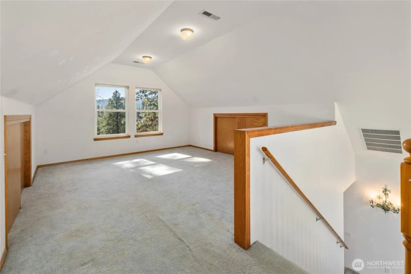 Property photo for 5855 Thorp Prarie Road, Cle Elum photo 21