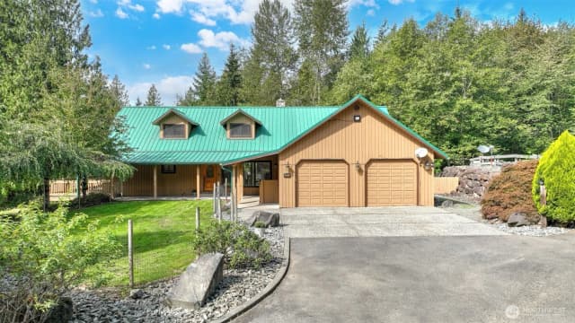 Property photo for 29016 Se 477th Street, Enumclaw photo 2