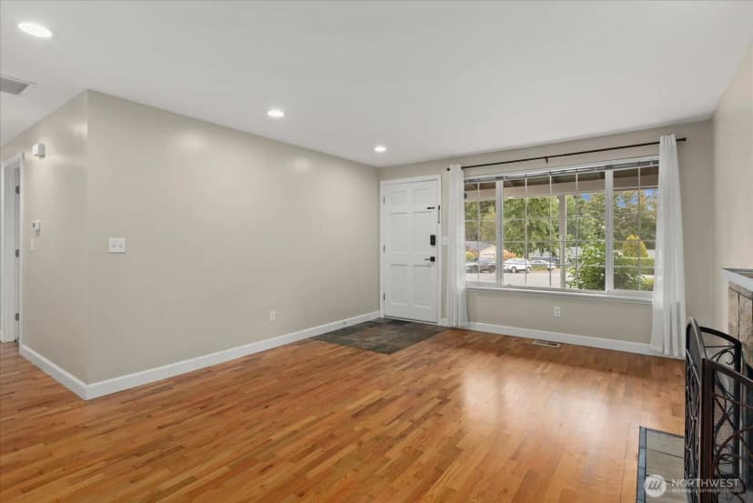 Property photo for 32 223rd Street Sw, Bothell photo 6