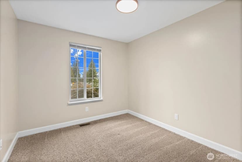 Property photo for 32 223rd Street Sw, Bothell photo 12