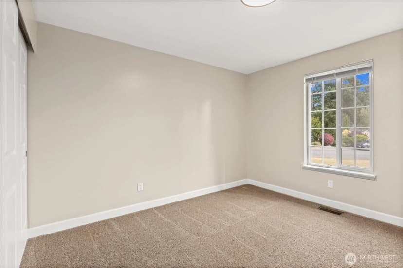 Property photo for 32 223rd Street Sw, Bothell photo 14