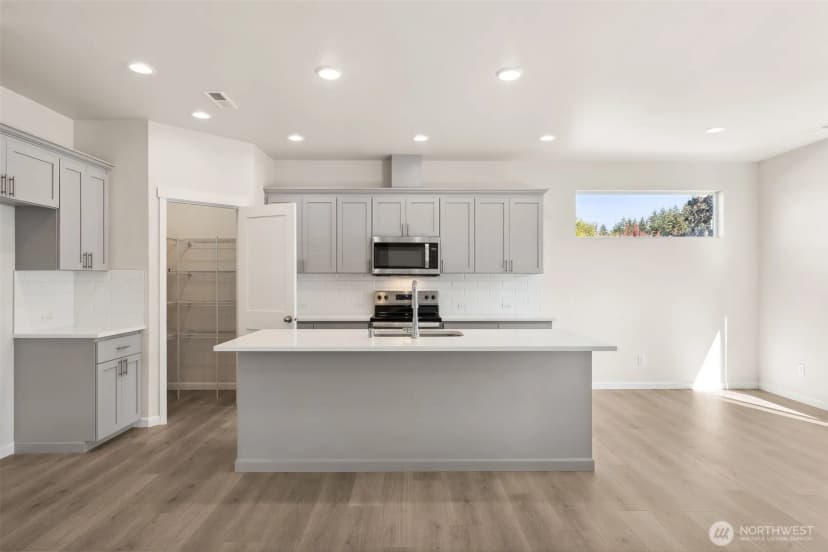 Property photo for 26910 30th Place S #39, Kent photo 15