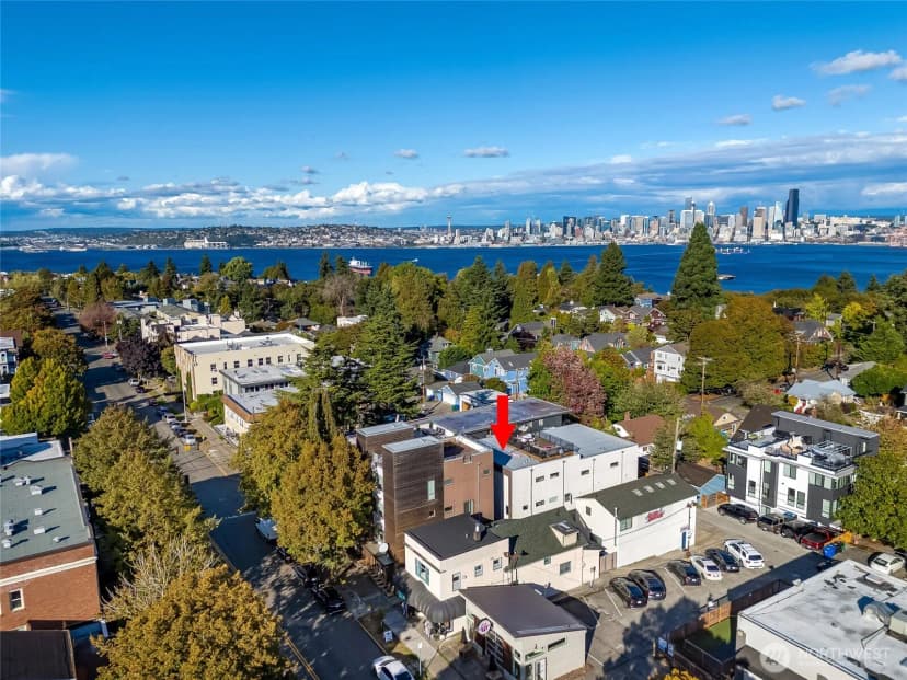 Property photo for 2204 California Avenue Sw #a, Seattle photo 20