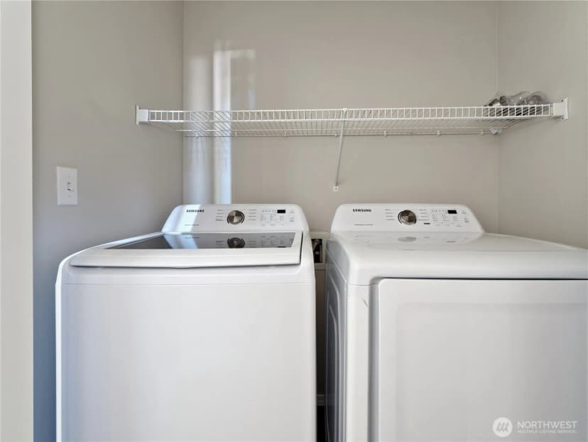 Property photo for 2409 Ne 11th Court, Renton photo 21