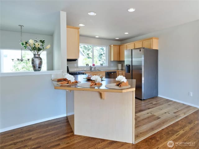Property photo for 2409 Ne 11th Court, Renton photo 5