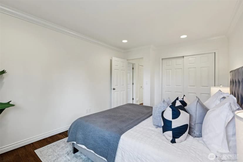 Property photo for 432 209th Avenue Ne, Sammamish photo 26