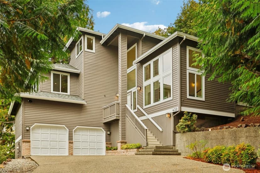 Property photo for 432 209th Avenue Ne, Sammamish photo 2