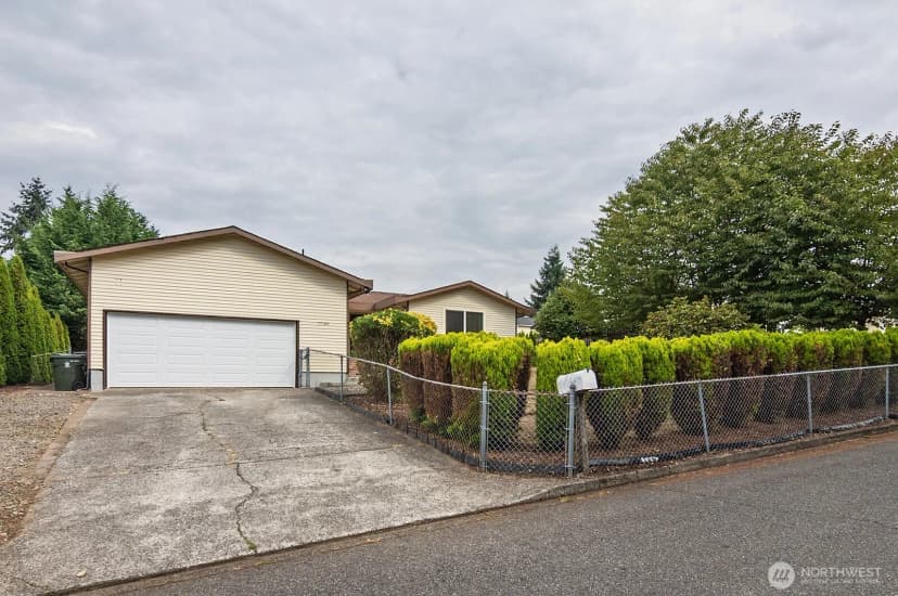 Property photo for 11420 Se 225th Street, Kent photo 17