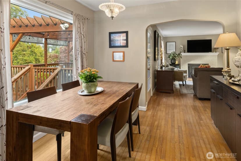 Property photo for 2020 Sunset Drive W, University Place photo 7