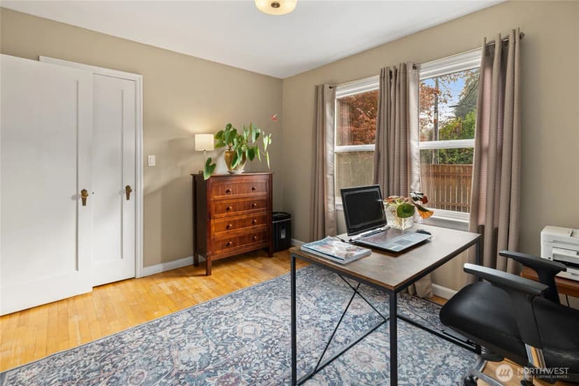 Property photo for 2020 Sunset Drive W, University Place photo 13