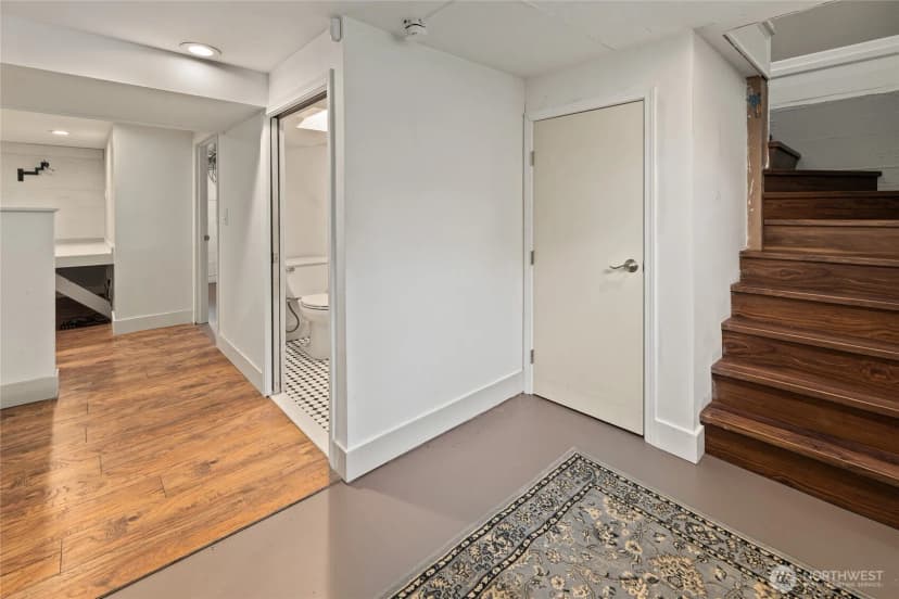 Property photo for 2020 Sunset Drive W, University Place photo 18