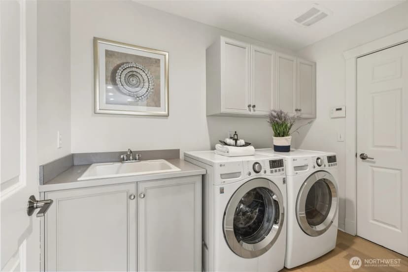Property photo for 1447 Ne Katsura Street, Issaquah photo 12