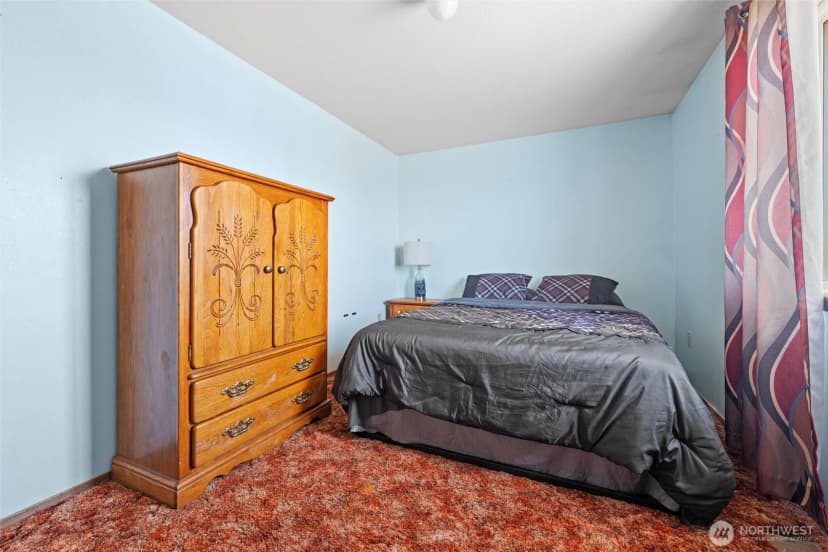 Property photo for 411 N Wahl, Lind photo 19