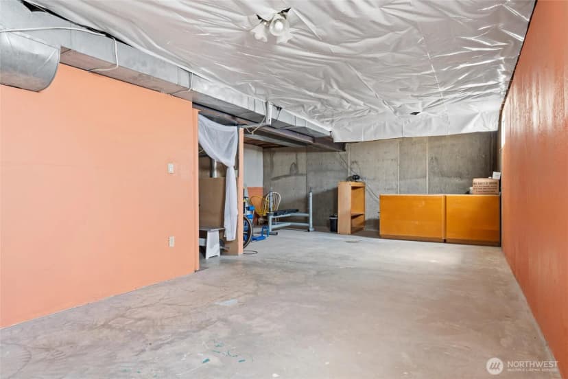 Property photo for 411 N Wahl, Lind photo 23
