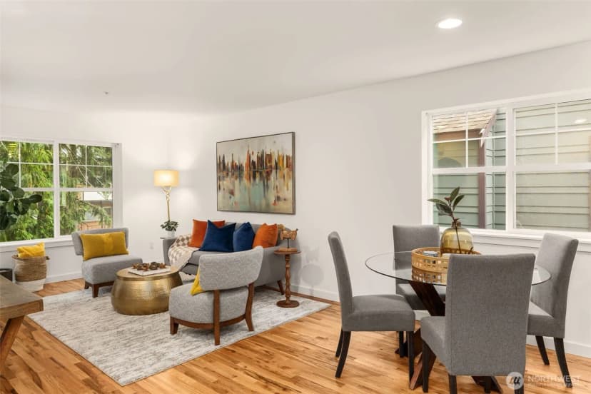 Property photo for 12018 31st Avenue Ne, Seattle photo 6