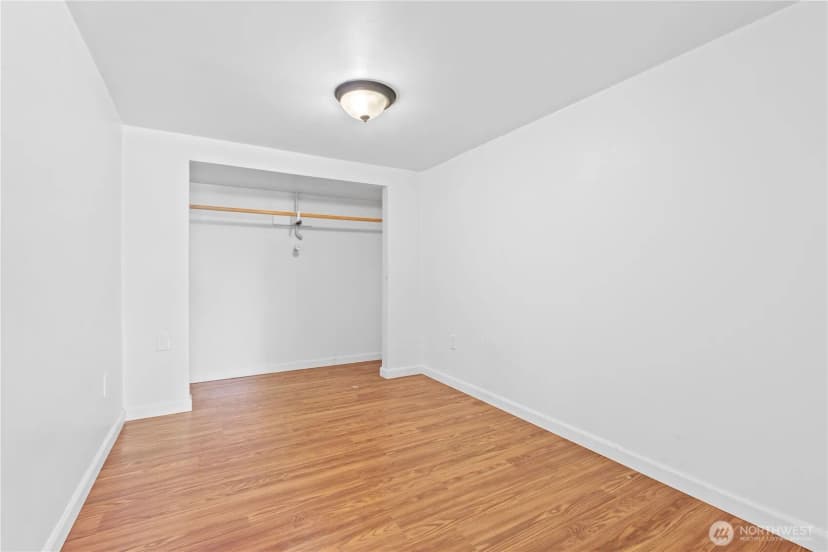 Property photo for 17916 Military Road S, Sea Tac photo 19