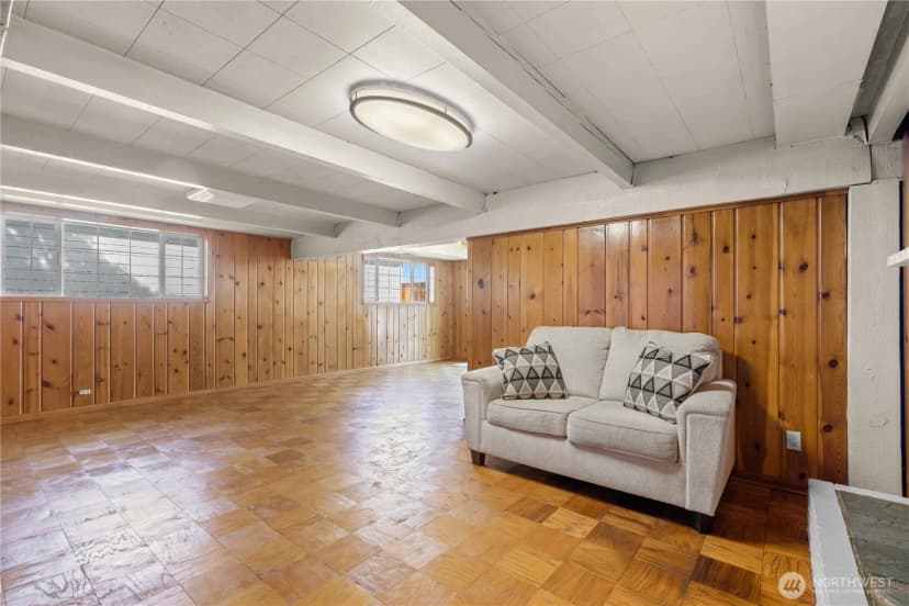 Property photo for 17916 Military Road S, Sea Tac photo 16