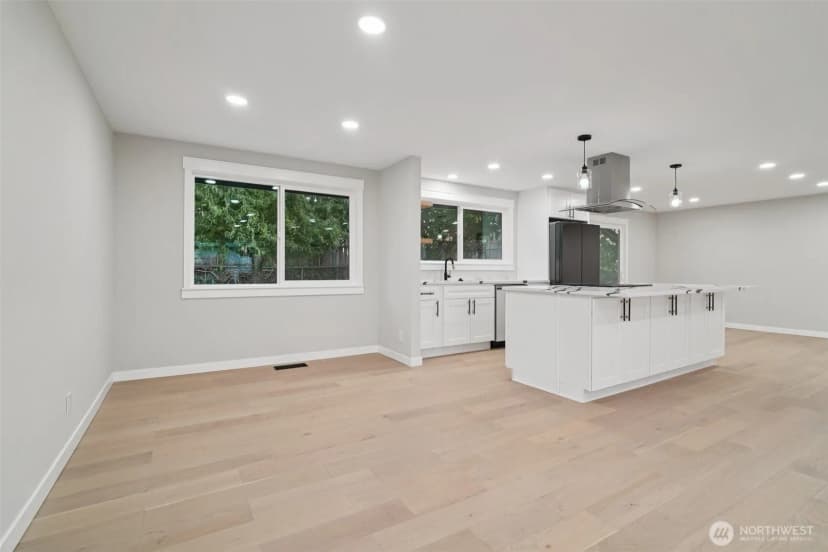 Property photo for 10804 Se 232nd Place, Kent photo 11