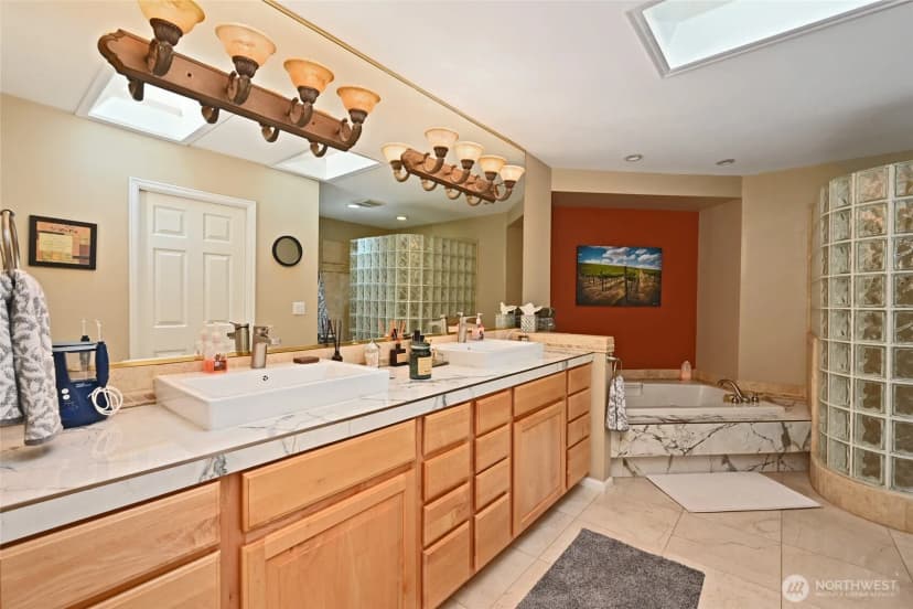 Property photo for 11834 Se 78th Street, Newcastle photo 21