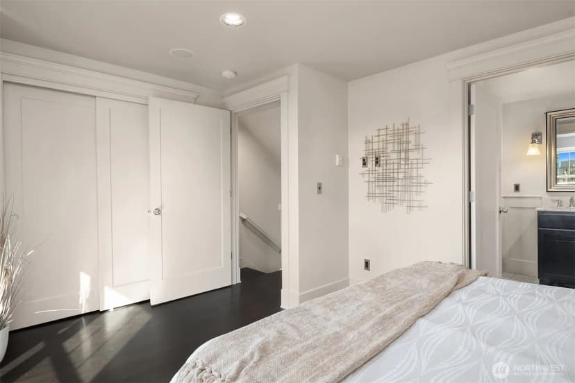 Property photo for 527 11th Avenue E #a, Seattle photo 18
