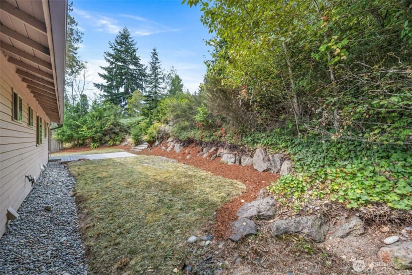 Property photo for 12516 Se 4th Place, Bellevue photo 23