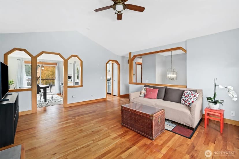 Property photo for 7270 E Raintree Lane, Port Orchard photo 5