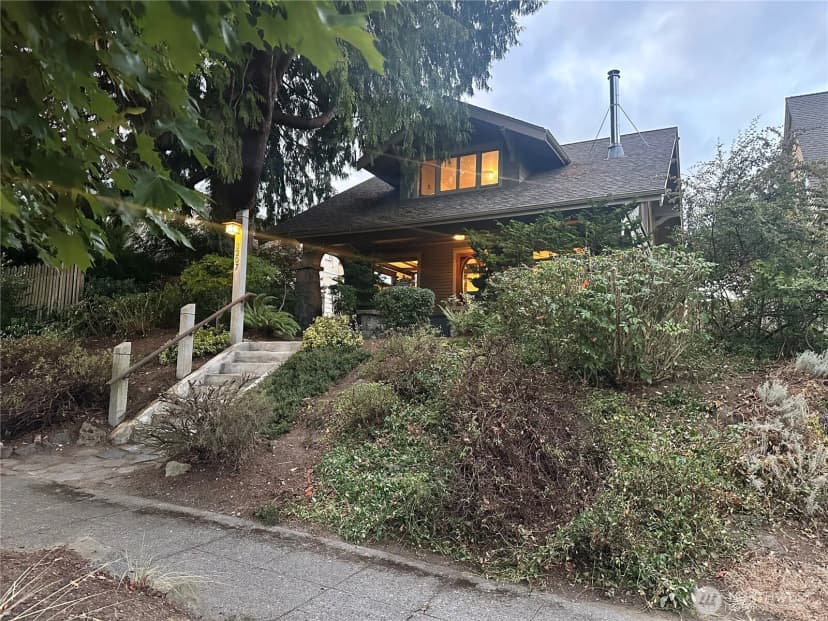 Property photo for 3307 N 25th Street, Tacoma photo 2