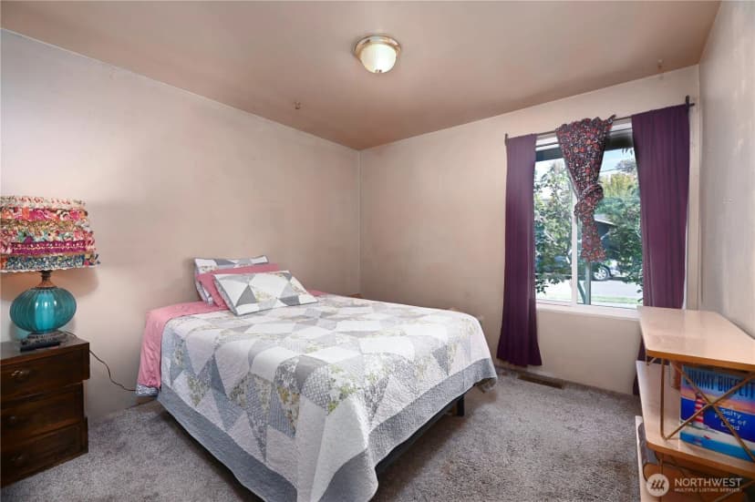 Property photo for 26007 14th Avenue S, Des Moines photo 17