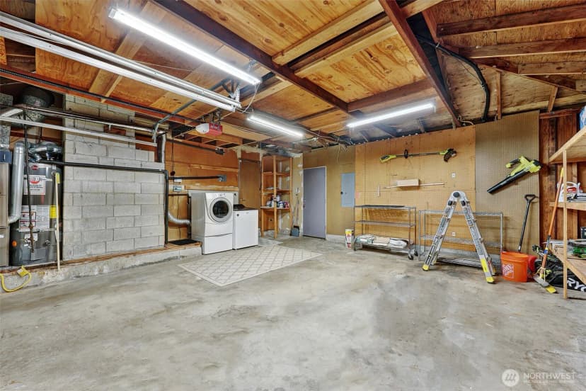 Property photo for 10442 Ne 142nd Street, Kirkland photo 34