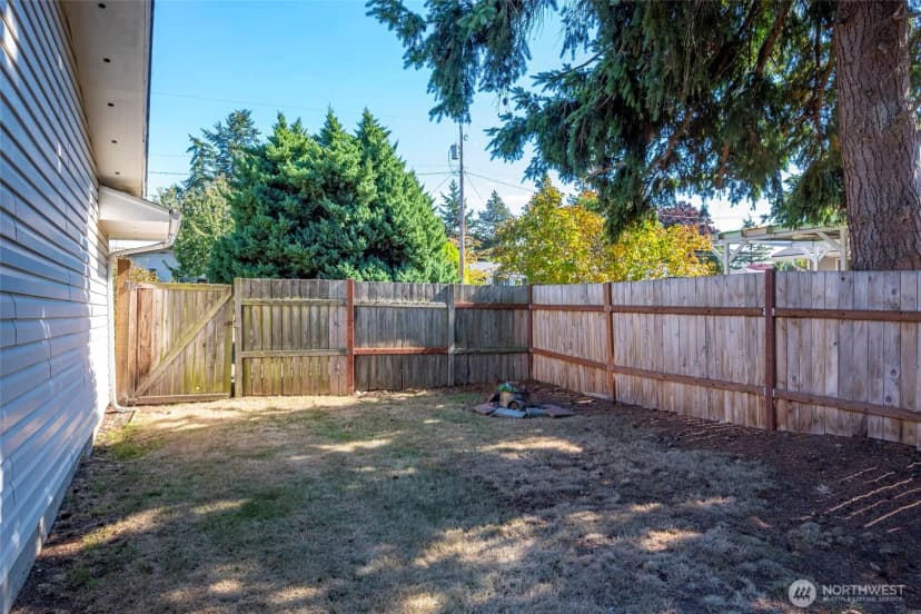Property photo for 381 Ne Queets Street, Oak Harbor photo 31