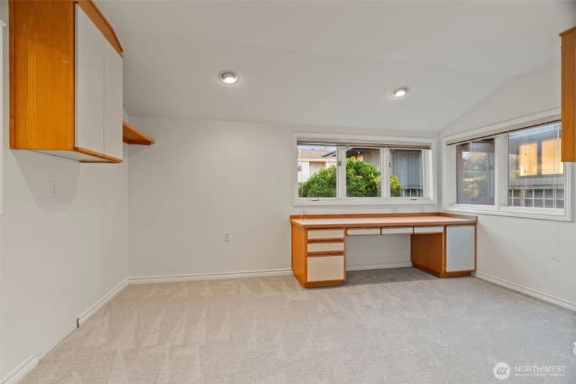 Property photo for 13813 68th Avenue W, Edmonds photo 31