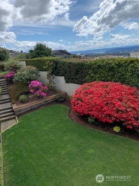 Property photo for 4435 140th Avenue Se, Bellevue photo 36