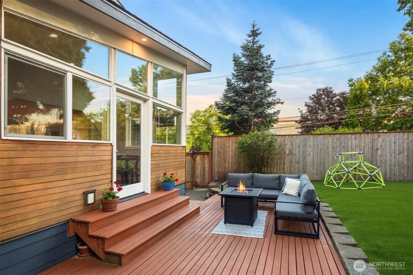 Property photo for 7503 32nd Avenue Ne, Seattle photo 19
