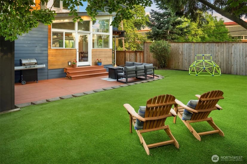 Property photo for 7503 32nd Avenue Ne, Seattle photo 15