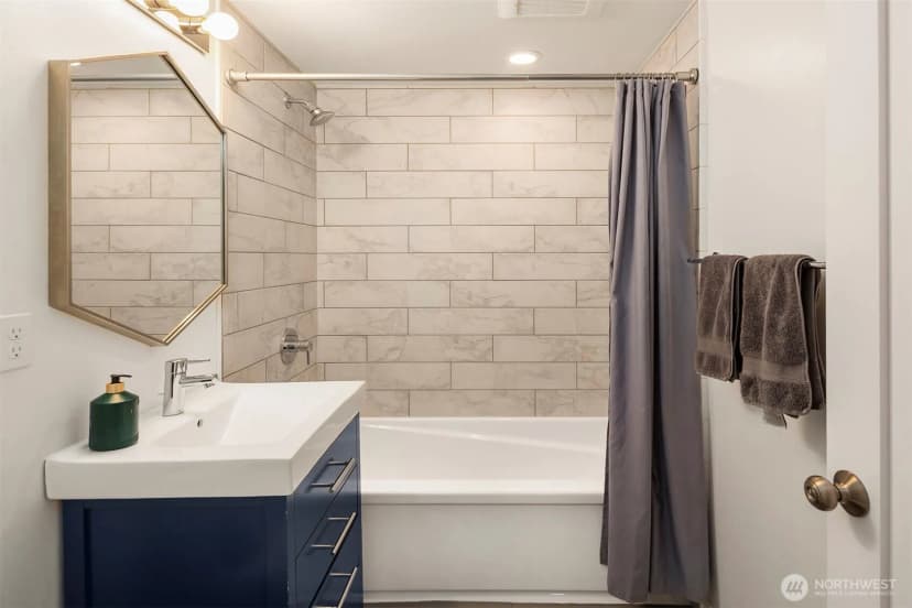 Property photo for 7503 32nd Avenue Ne, Seattle photo 33