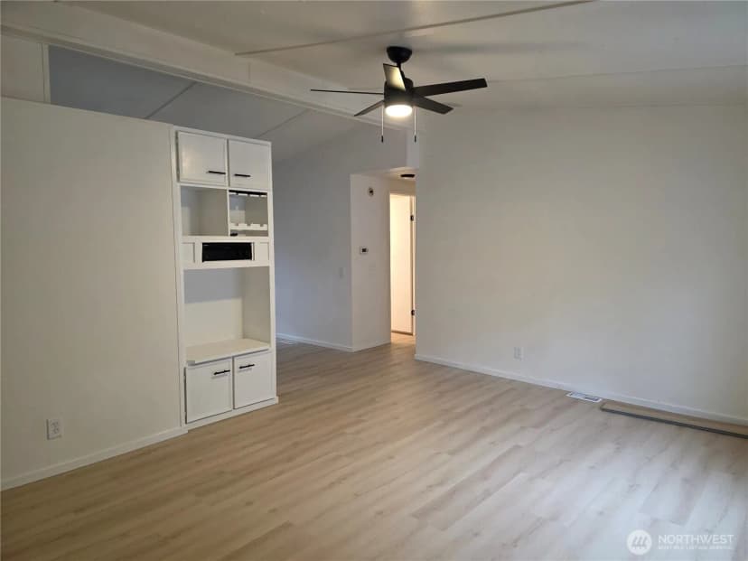 Property photo for 7106 256th Street Ct E, Graham photo 12