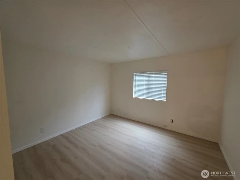 Property photo for 7106 256th Street Ct E, Graham photo 23