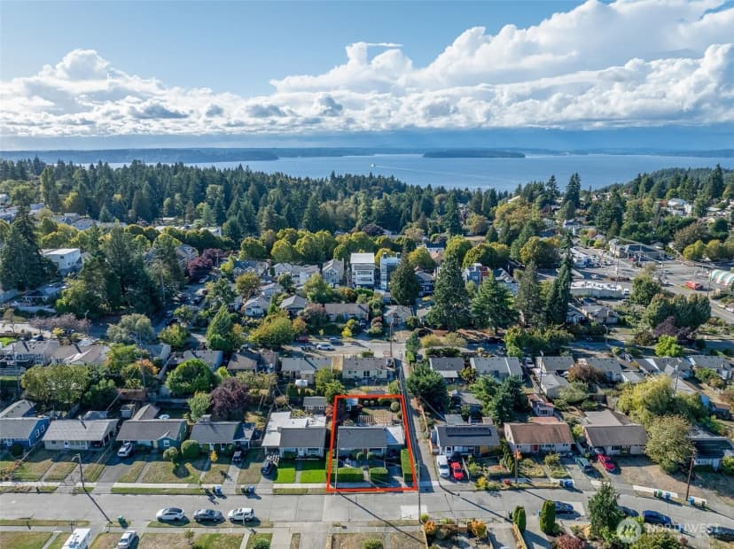 Property photo for 9303 32nd Avenue Sw, Seattle photo 34