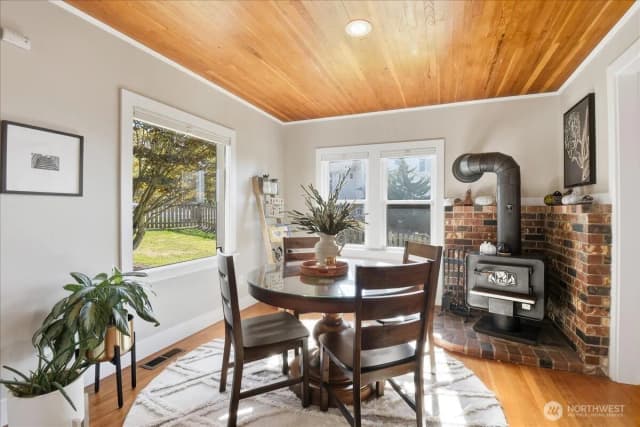 Property photo for 7130 Foster Slough Road, Snohomish photo 4