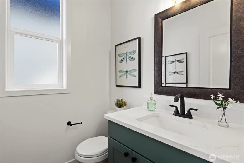 Property photo for 2211 Se 103rd Place, Seattle photo 15