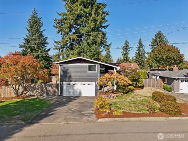 Property photo for 12536 Se 73rd Street, Newcastle