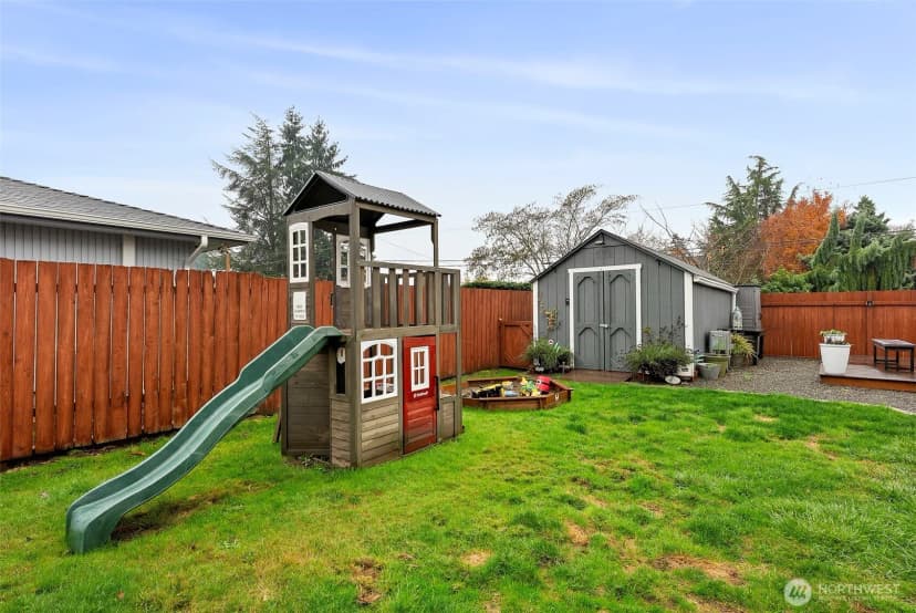 Property photo for 1710 12th Avenue Nw, Puyallup photo 36