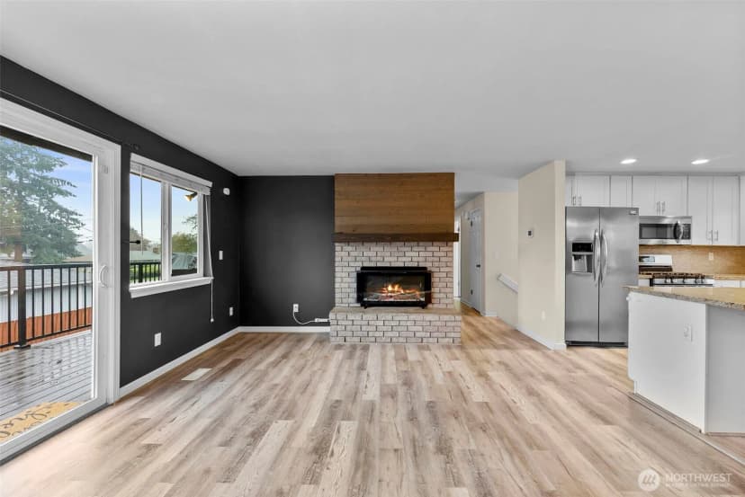 Property photo for 1710 12th Avenue Nw, Puyallup photo 6