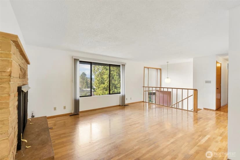 Property photo for 18664 11th Avenue Ne, Poulsbo photo 9